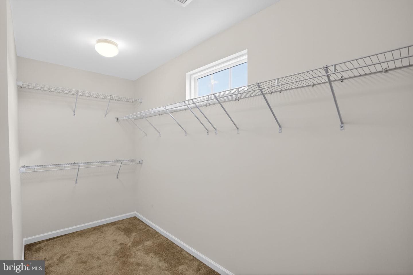 9273 Rock Lynn Circle photo 17