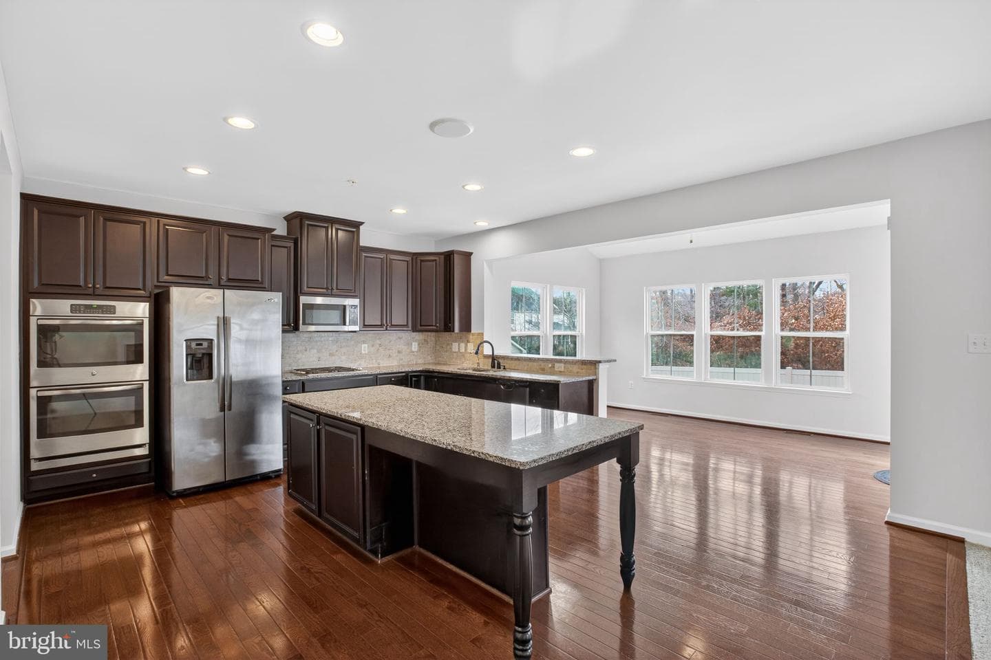 9273 Rock Lynn Circle photo 6