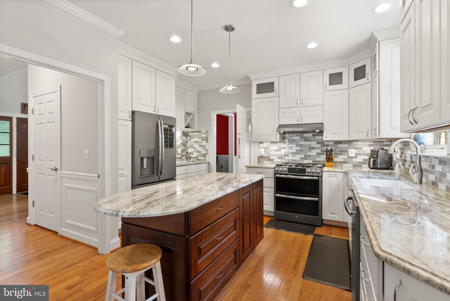 6734 Newcastle Court photo 12