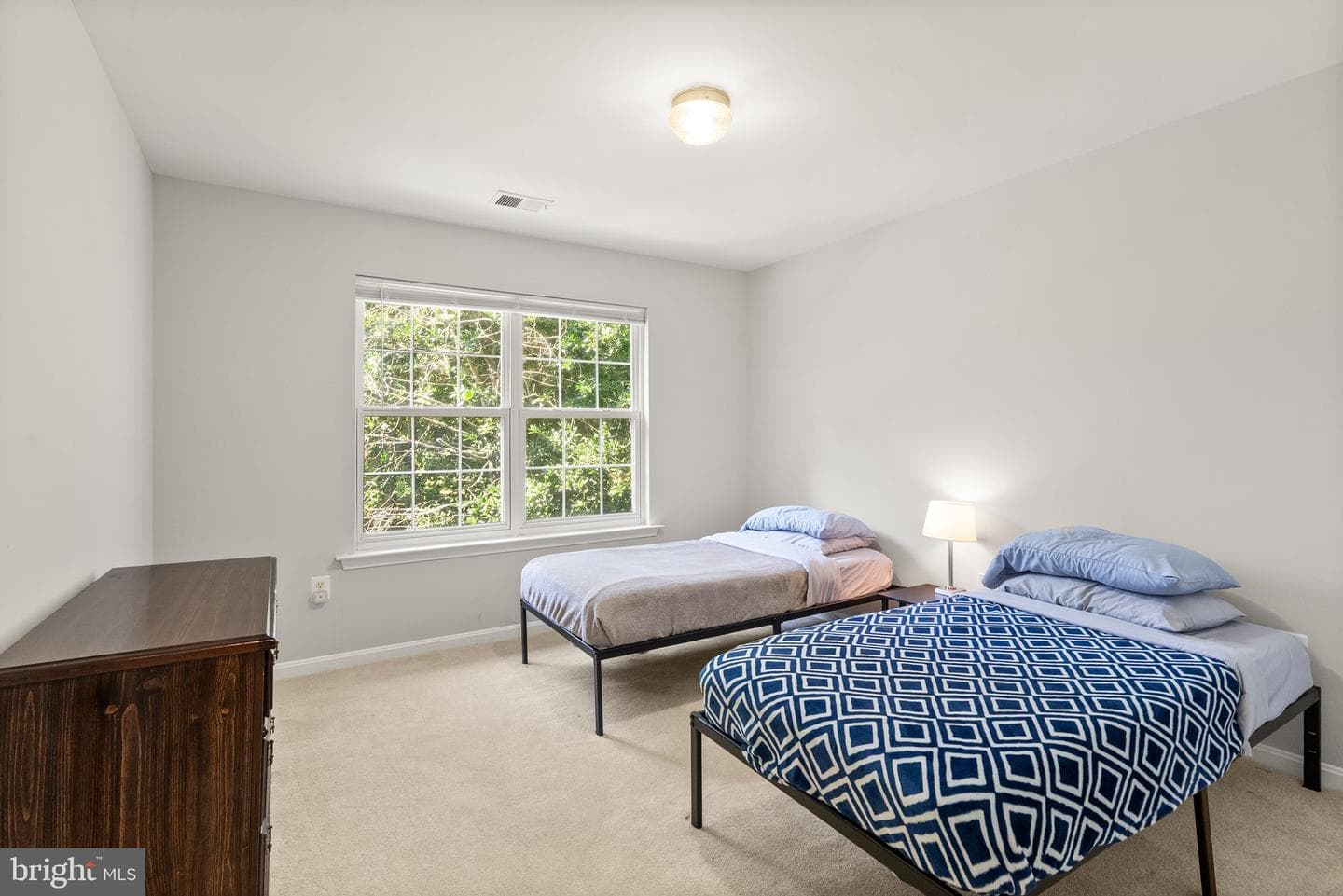6734 Newcastle Court photo 34