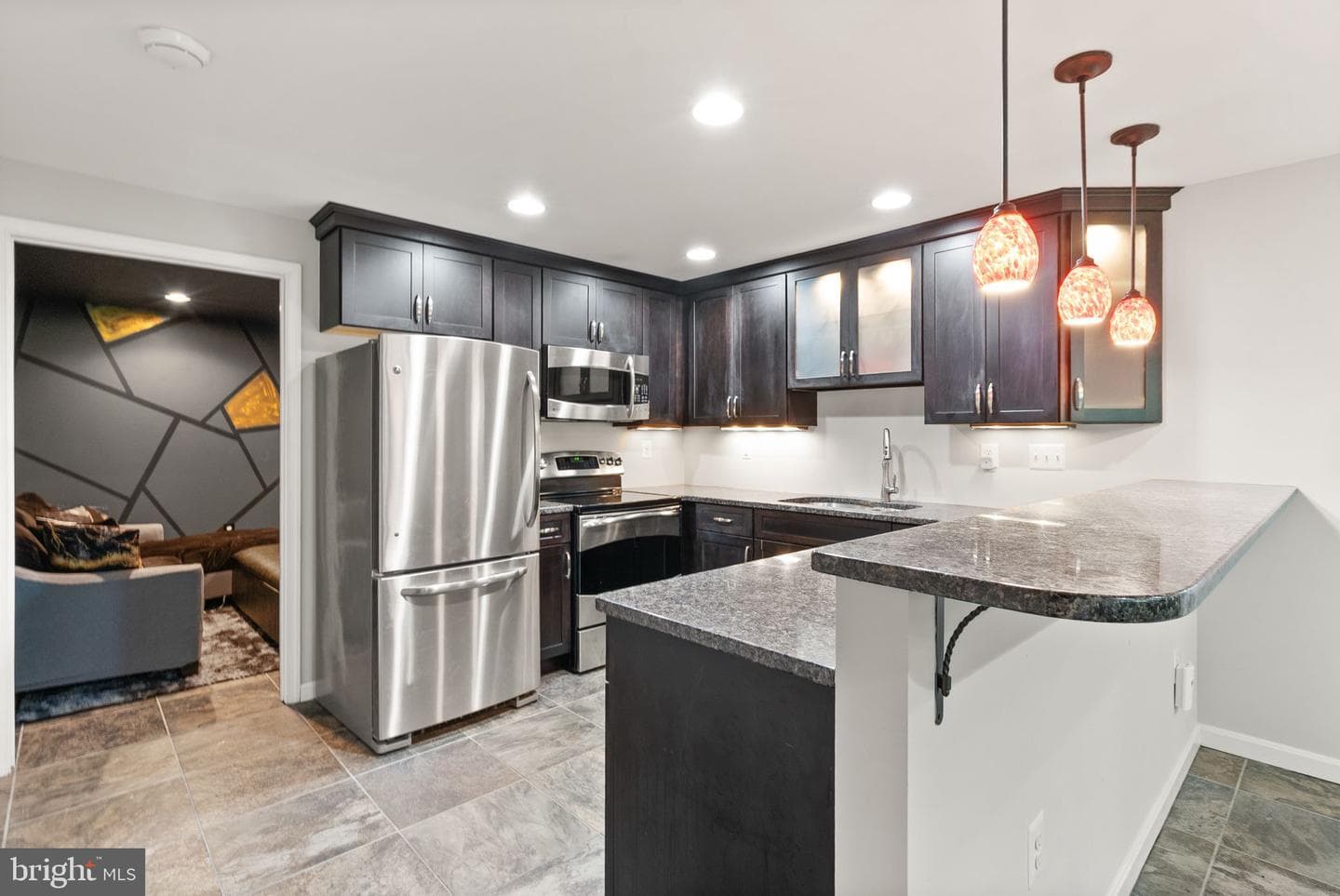 6734 Newcastle Court photo 40