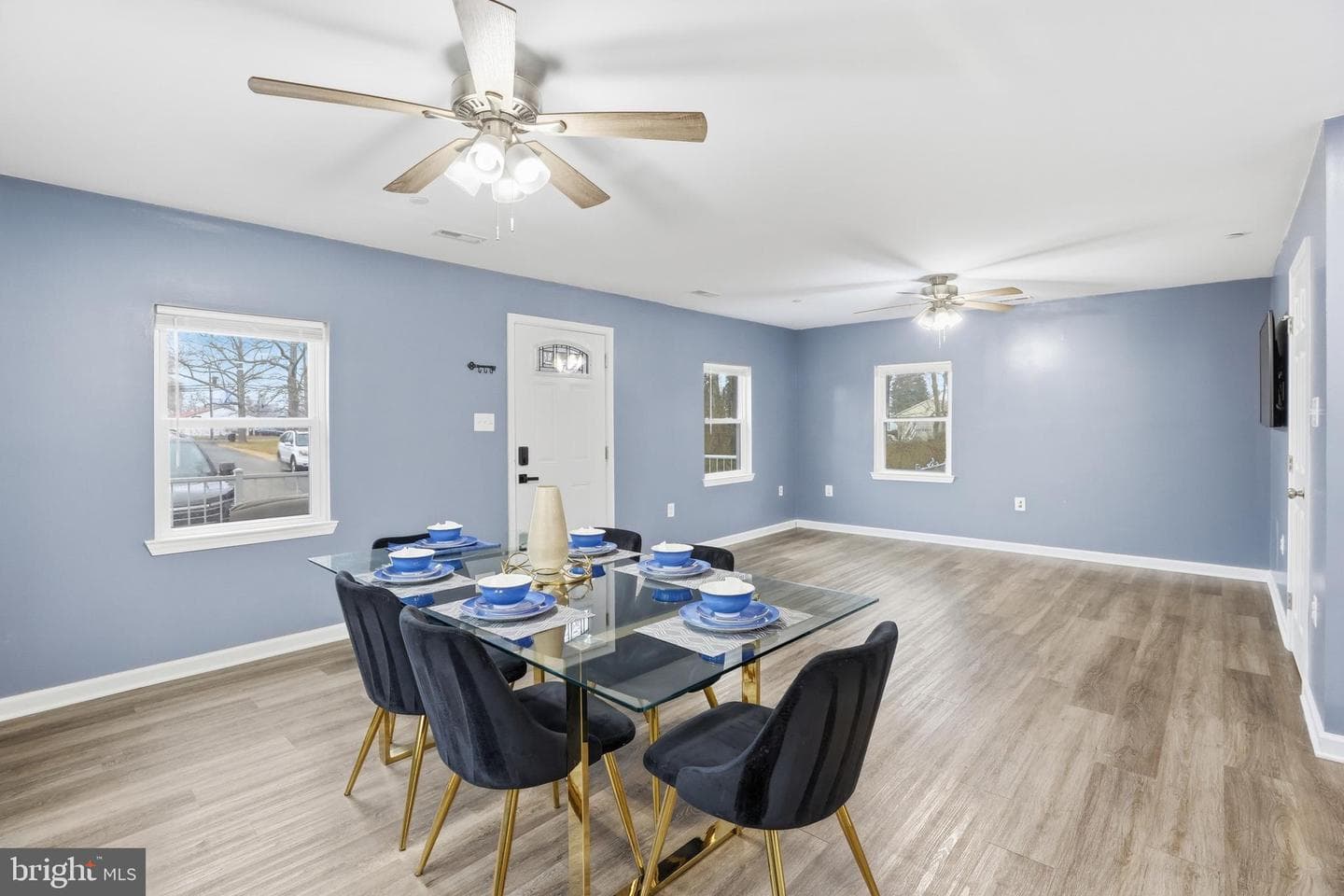 4085 Stepneys Place photo 11