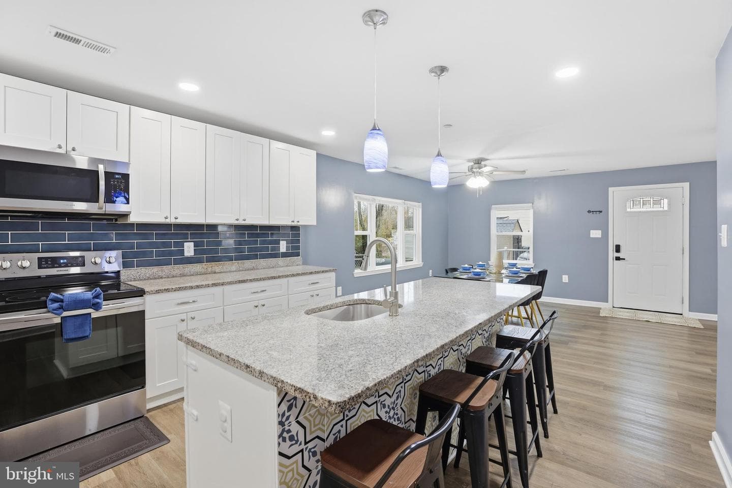 4085 Stepneys Place photo 16