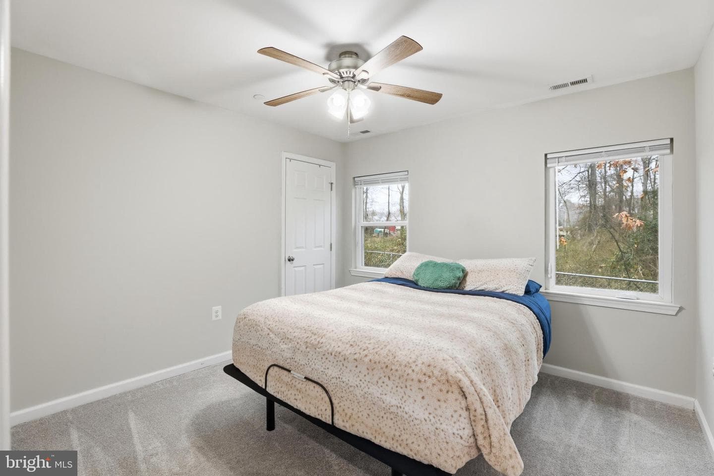 4085 Stepneys Place photo 17