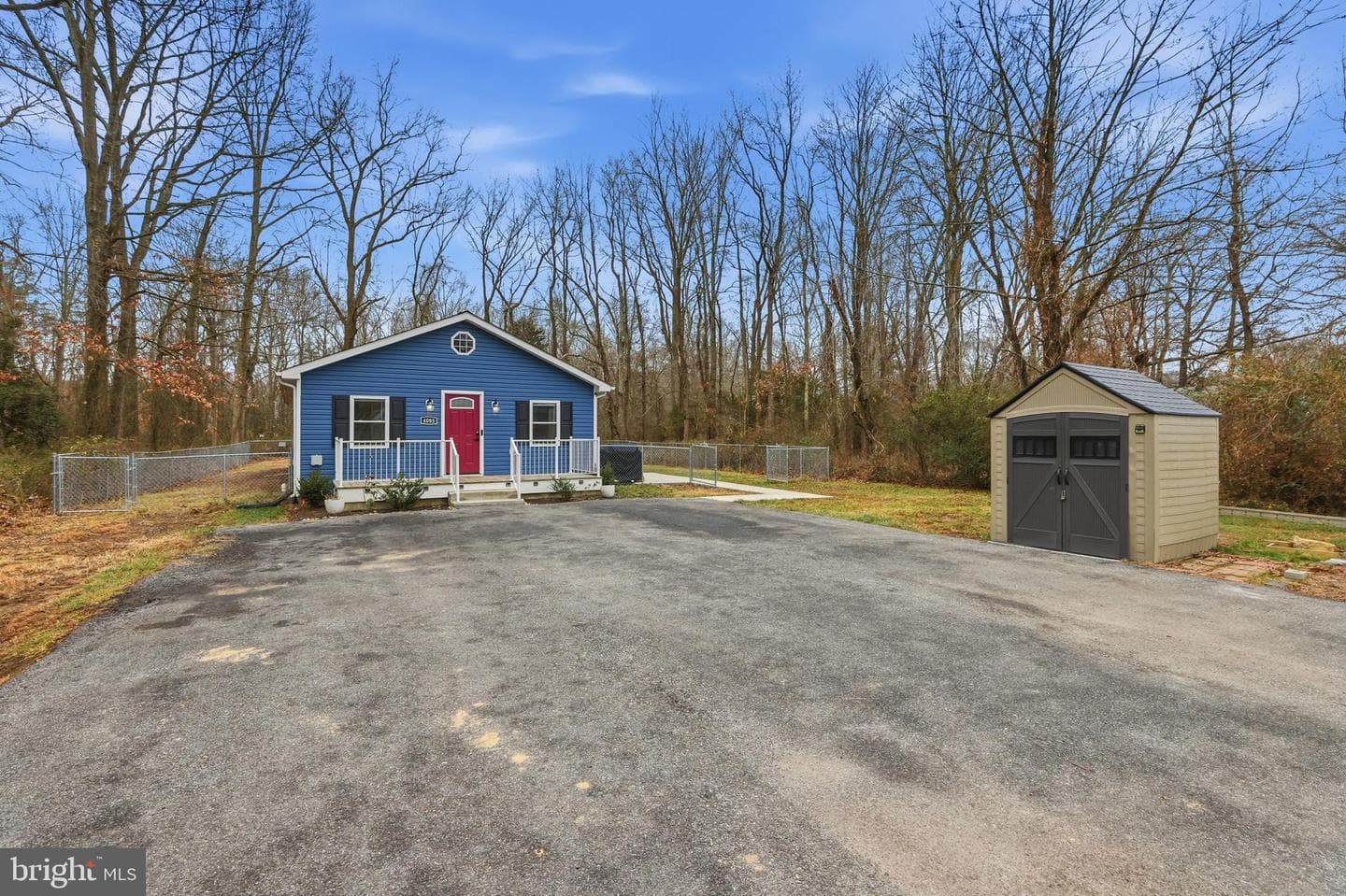 4085 Stepneys Place photo 3