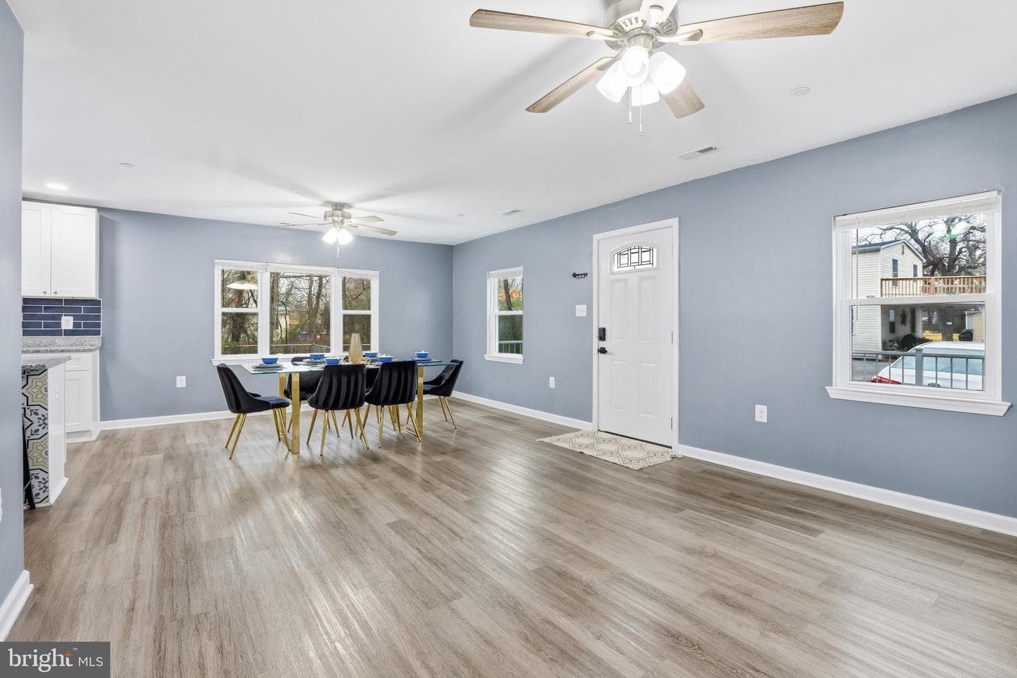 4085 Stepneys Place photo 9