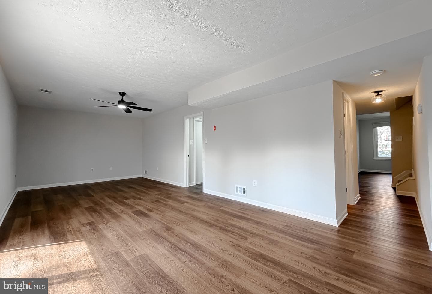 2482 Quadrille Court photo 25