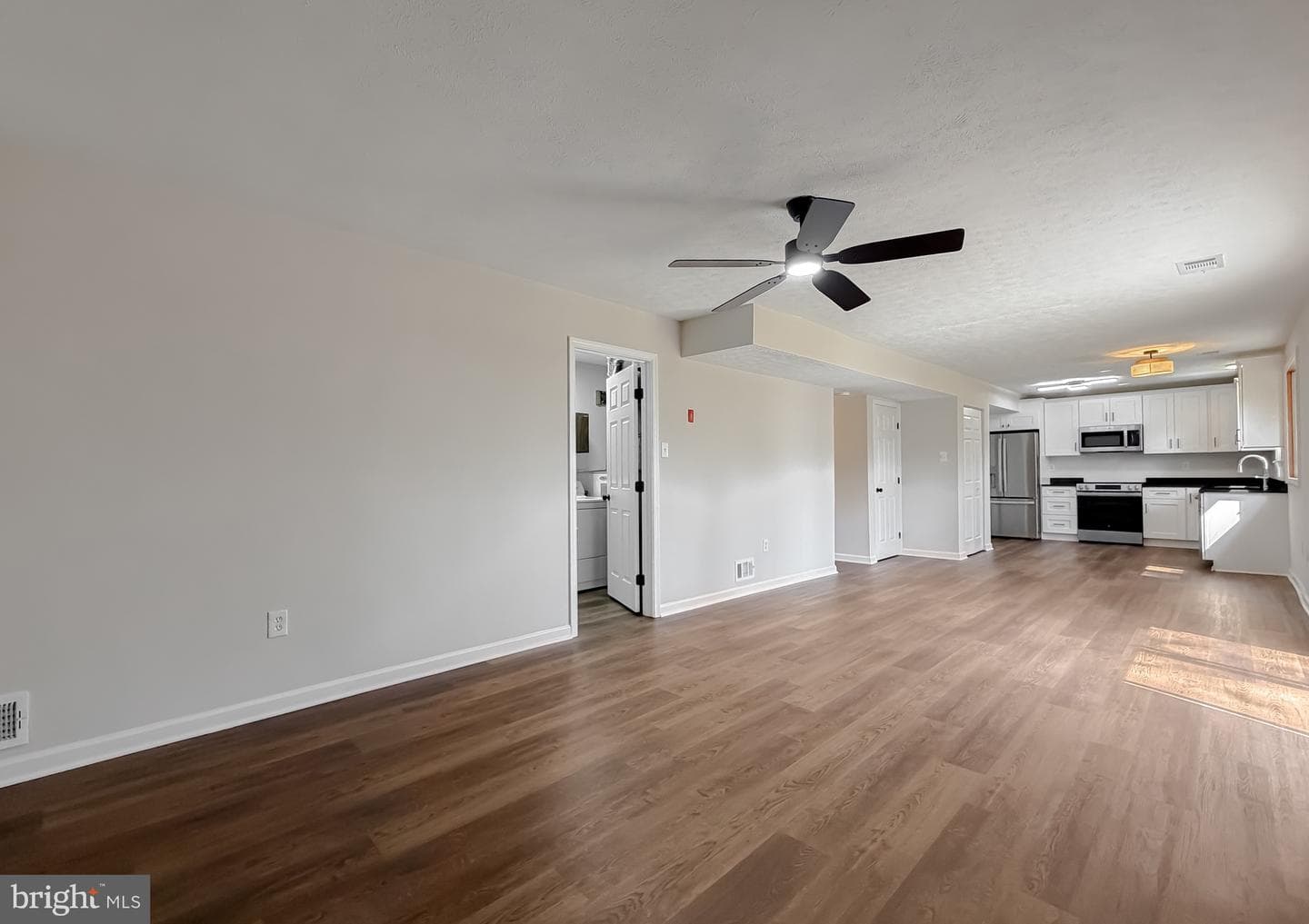2482 Quadrille Court photo 28