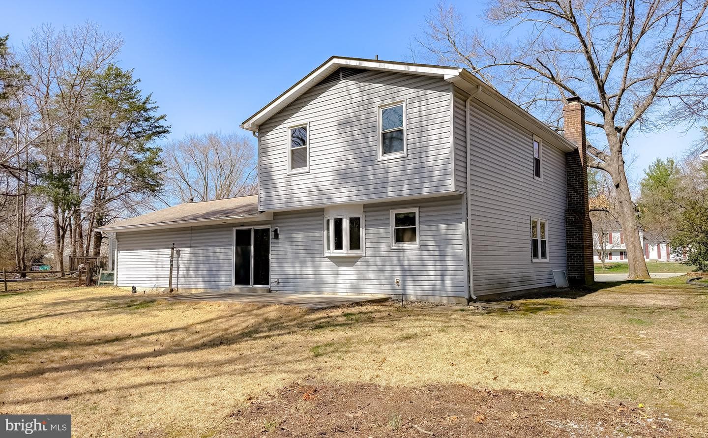 2482 Quadrille Court photo 9