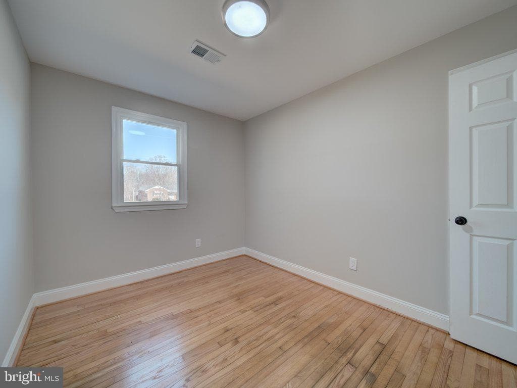 8305 Warren Drive photo 40