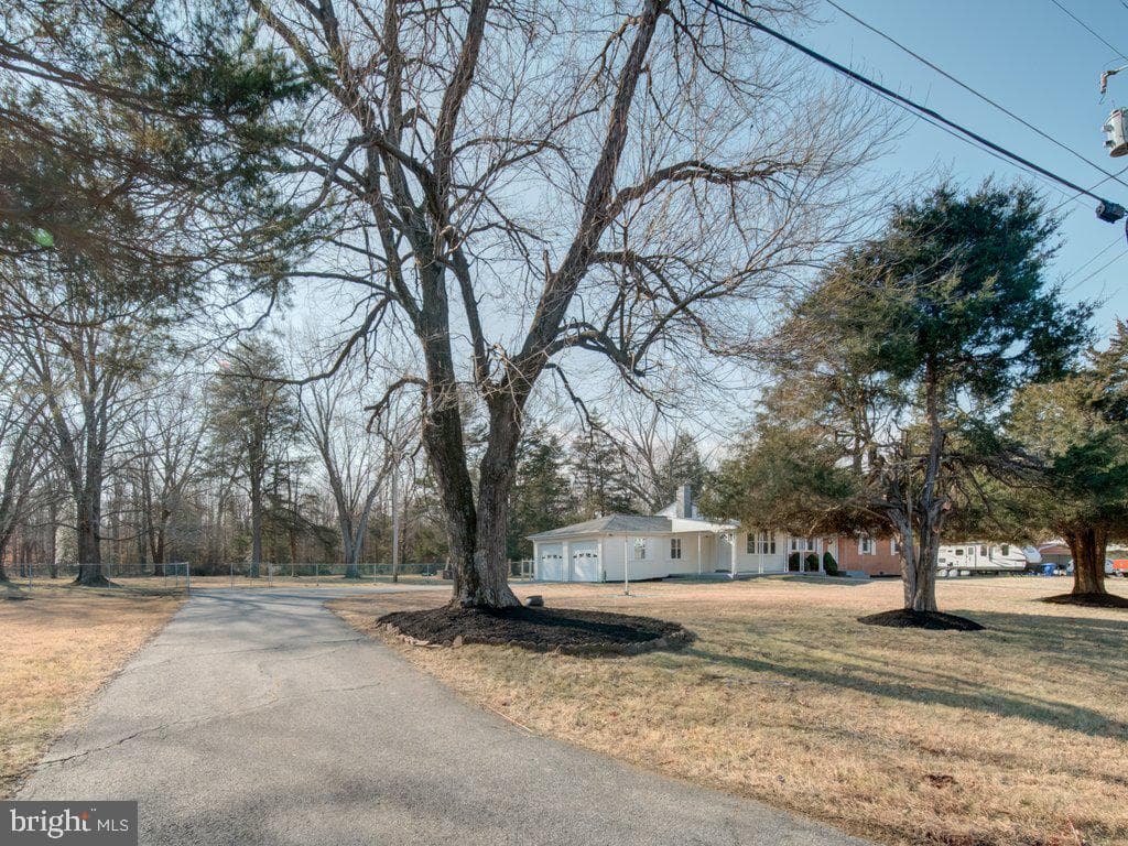 8305 Warren Drive photo 44