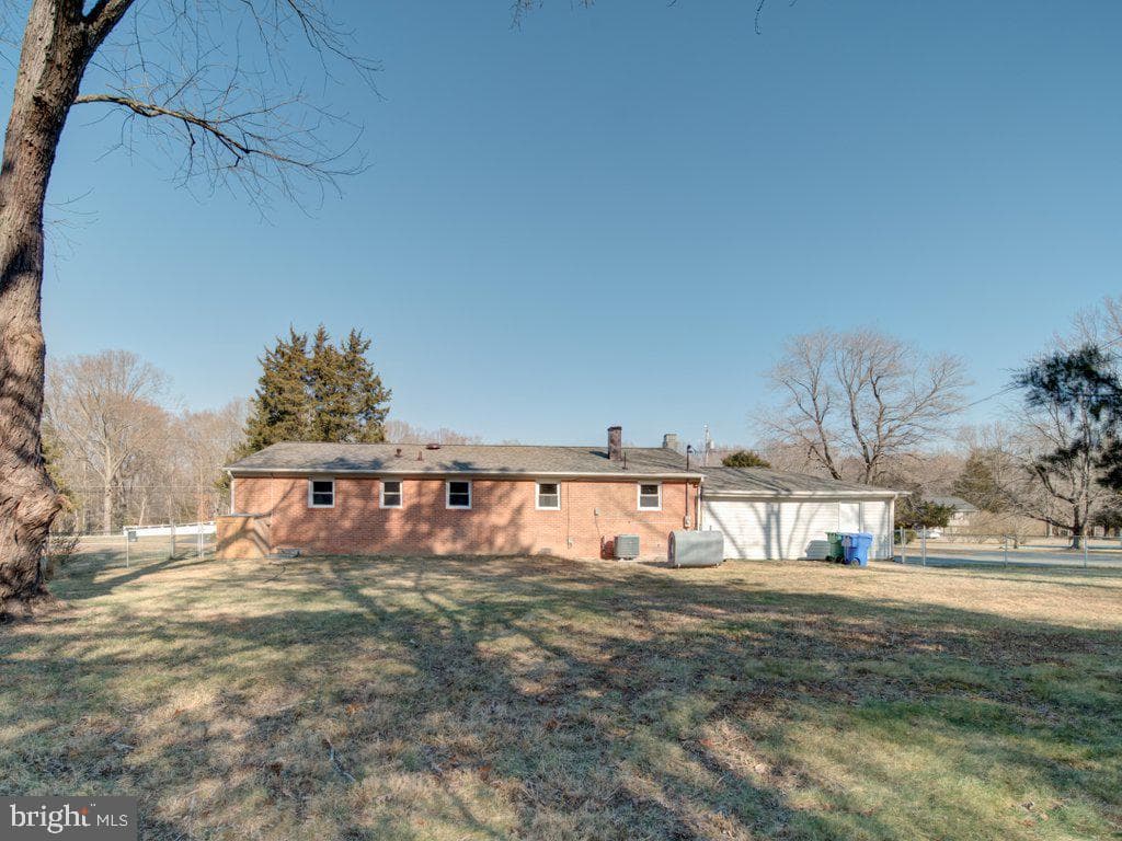 8305 Warren Drive photo 47