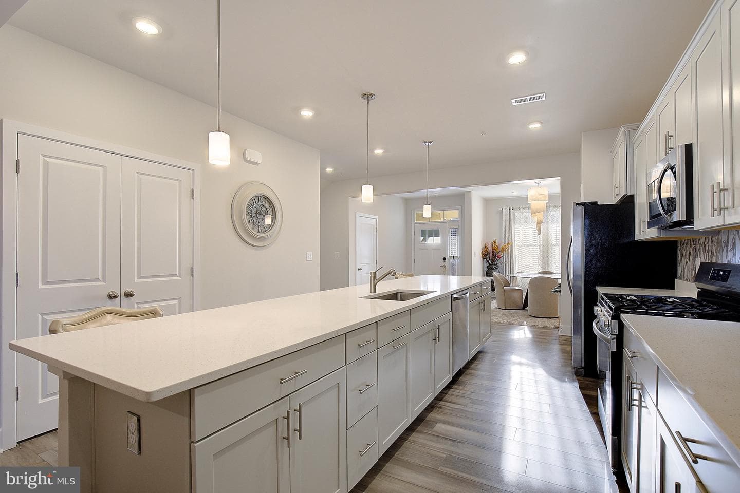 10660 Grand Teton Pl photo 2
