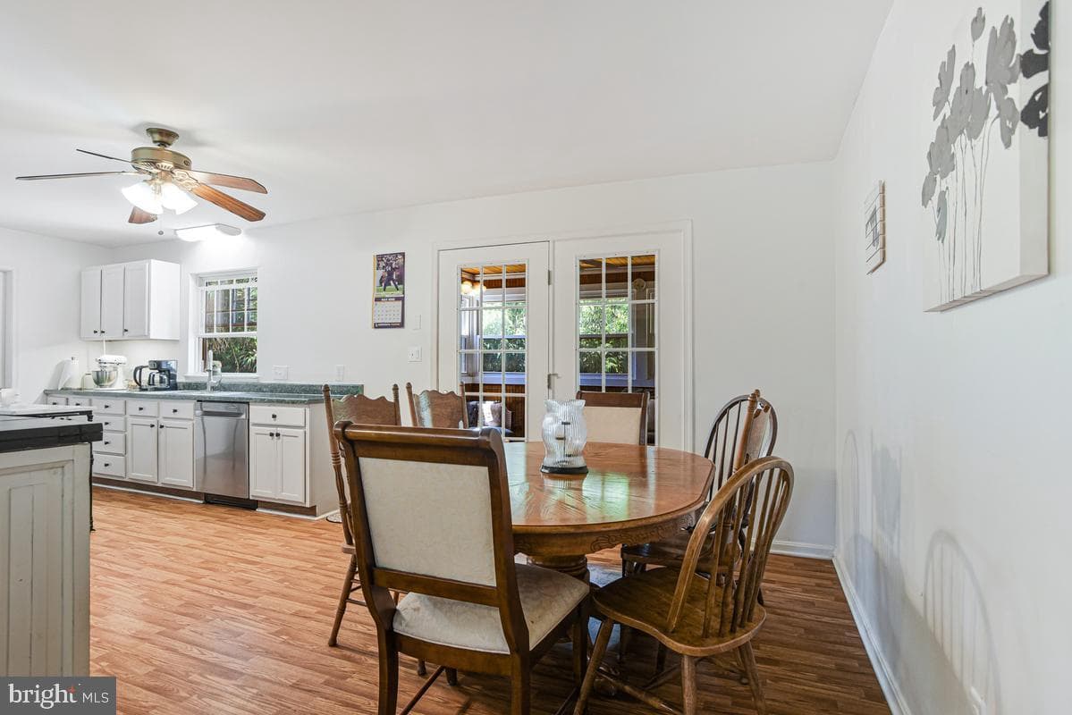 10702 Westwood Lane photo 5
