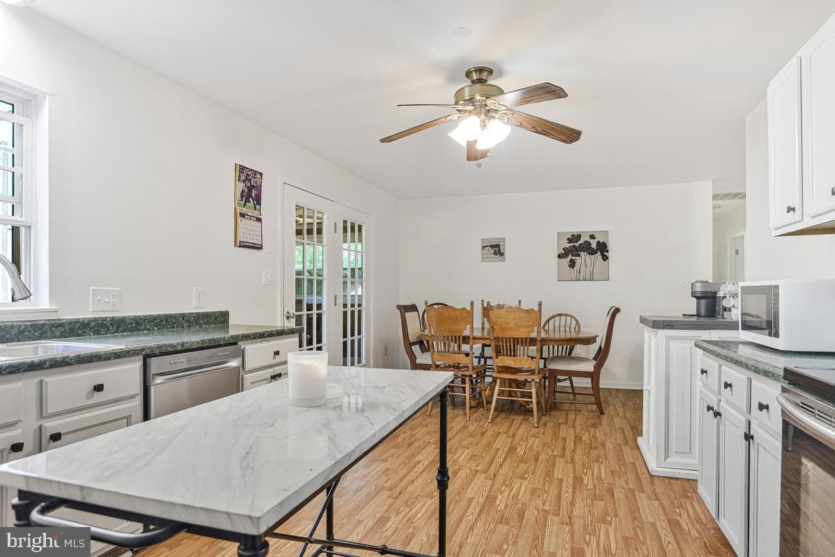 10702 Westwood Lane photo 7