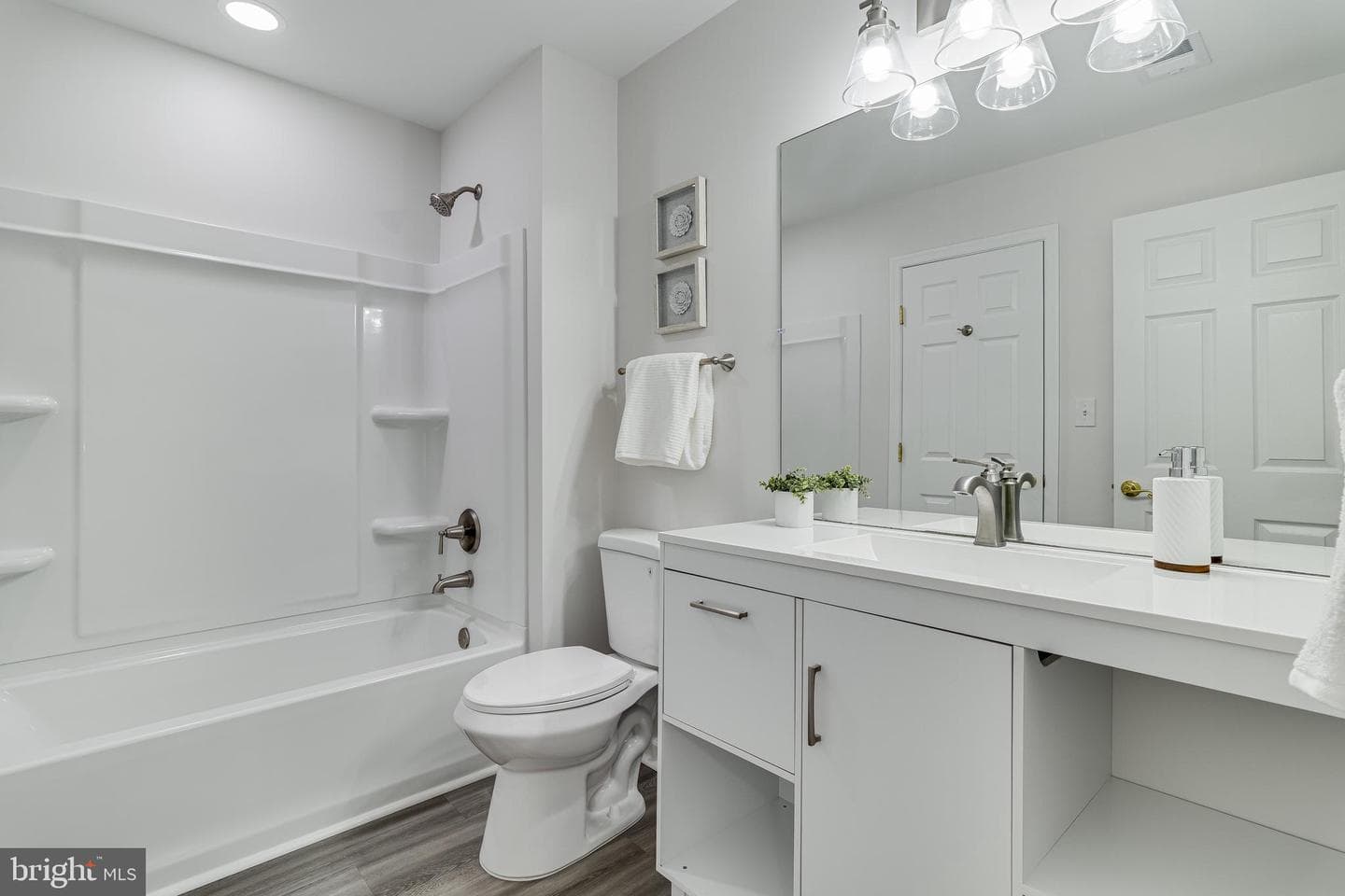 6485 Patuxent Woods Lane photo 36