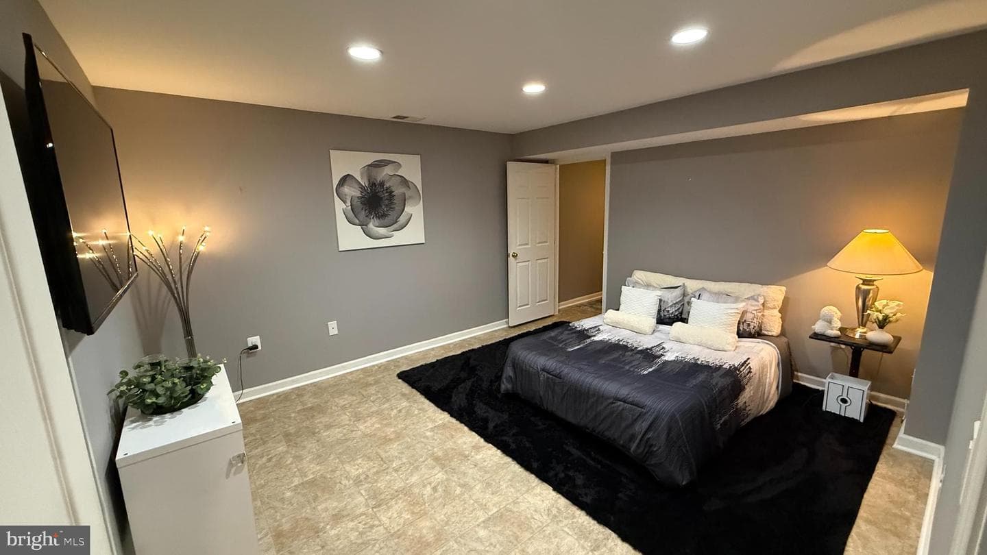 10571 Sourwood Avenue photo 37