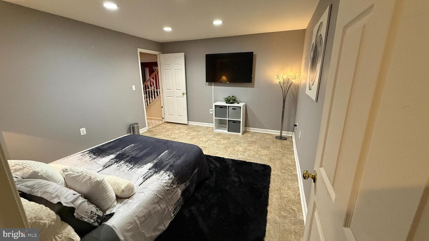 10571 Sourwood Avenue photo 38