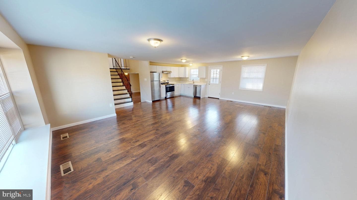 5014 Nicholas Road photo 17