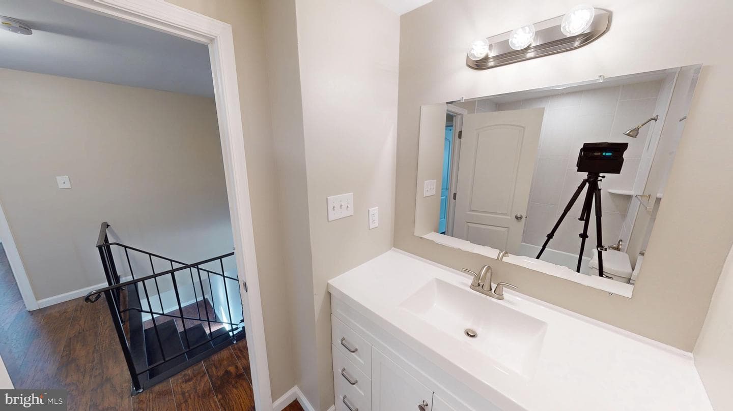 5014 Nicholas Road photo 59
