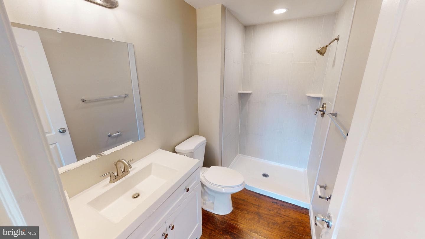5014 Nicholas Road photo 66