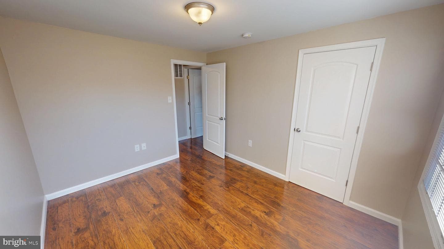 5014 Nicholas Road photo 72