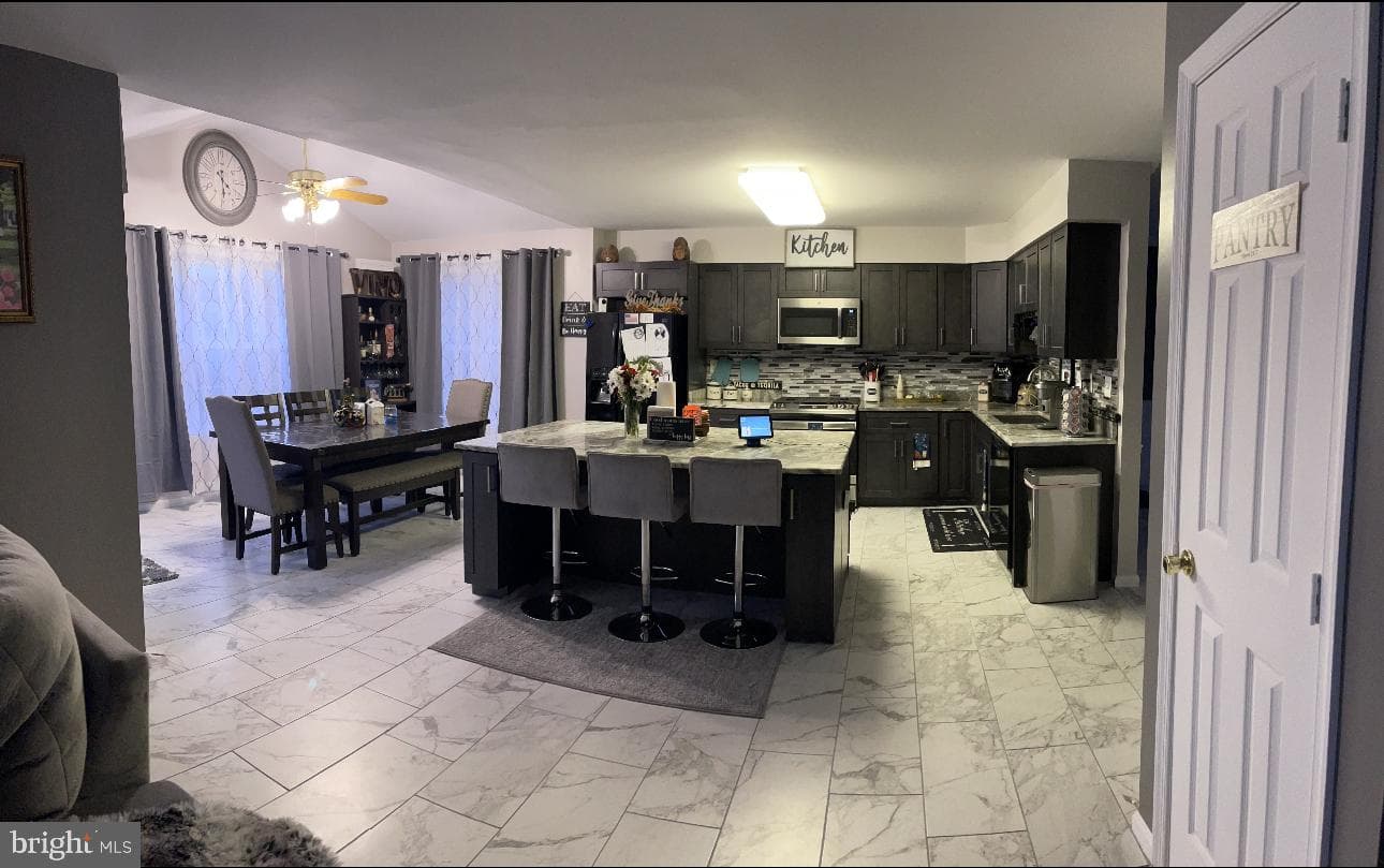 2485 Ryce Drive photo 10