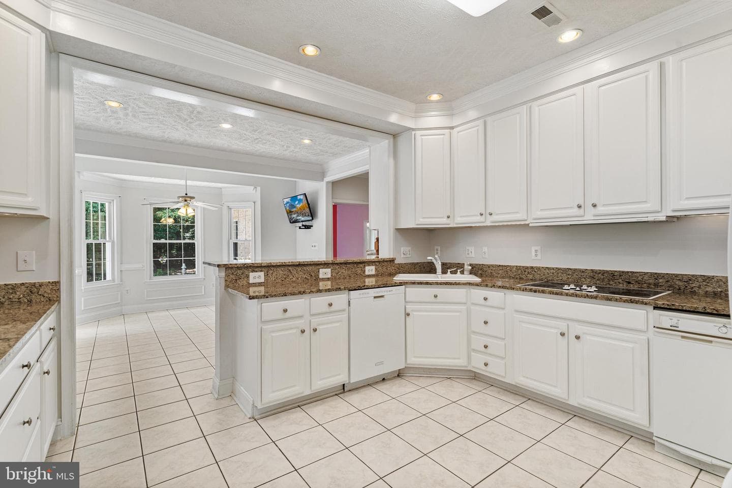 14895 Ethan Drive photo 35