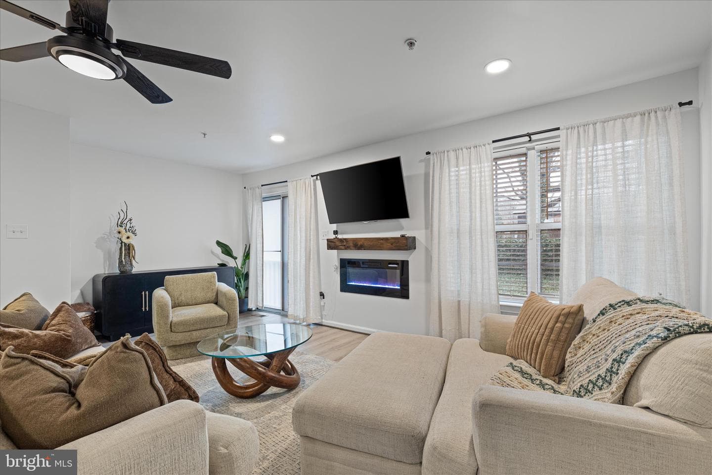 5855 Wolsey Court photo 12