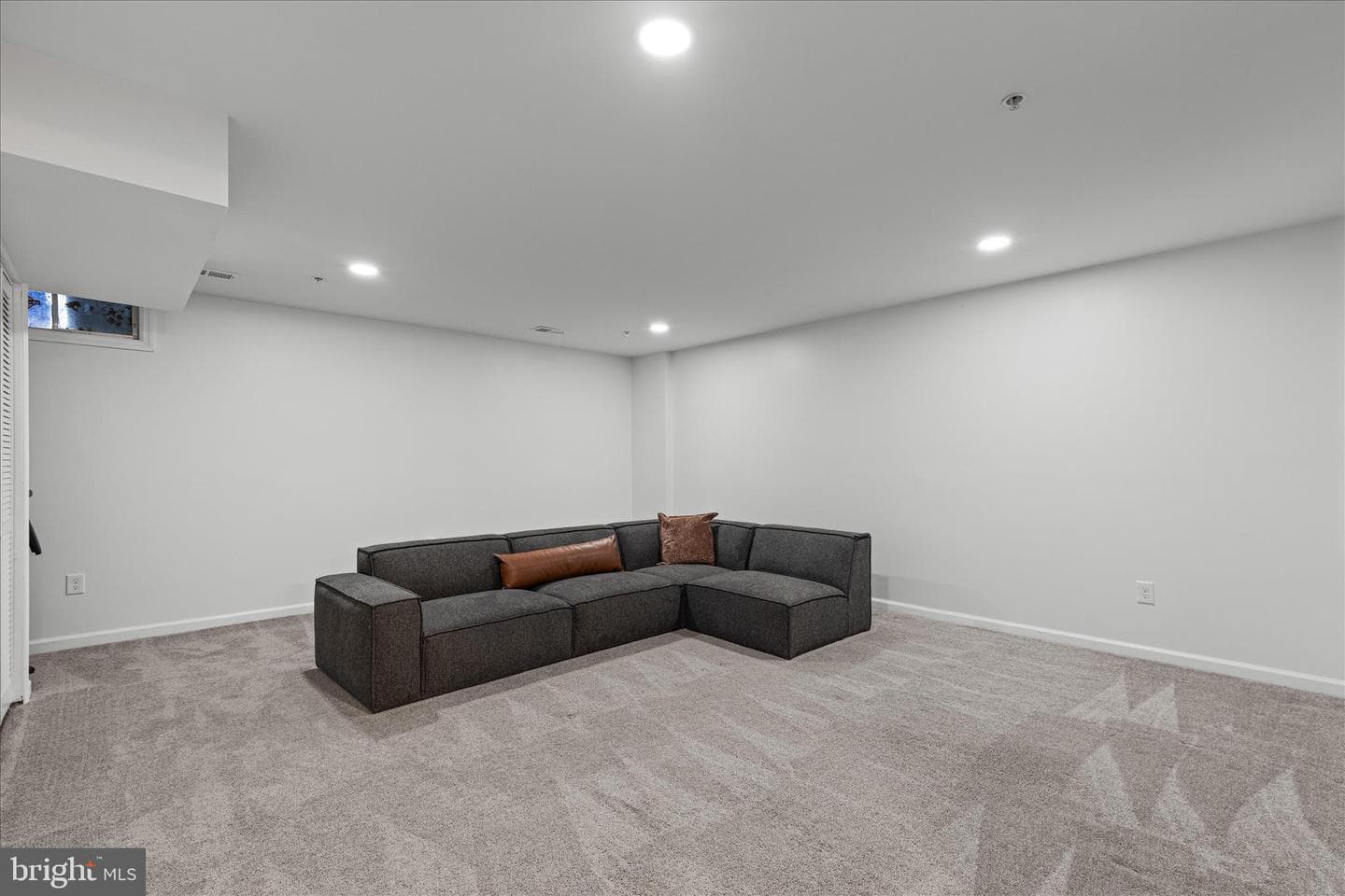 5855 Wolsey Court photo 26
