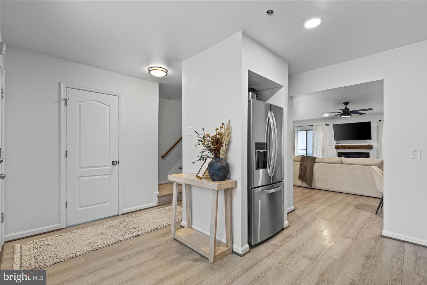 5855 Wolsey Court photo 6