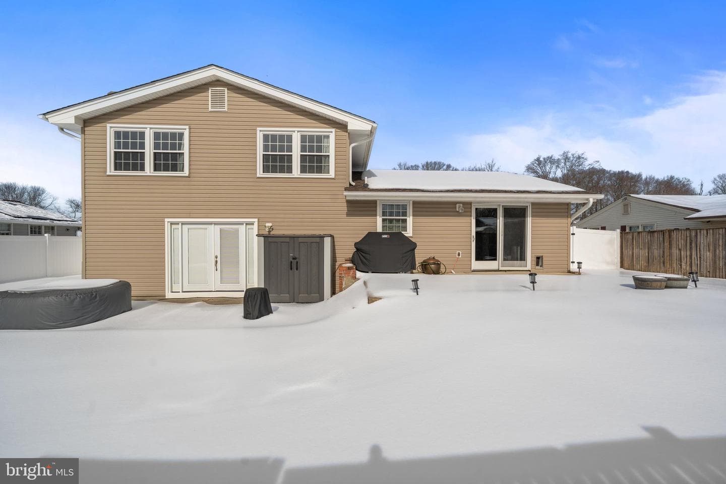 2730 Pinewood Drive photo 5