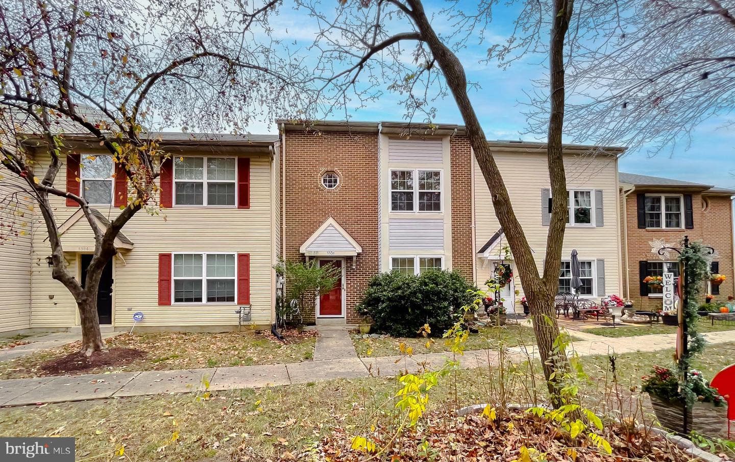 5504 Irish Lord Place photo 3