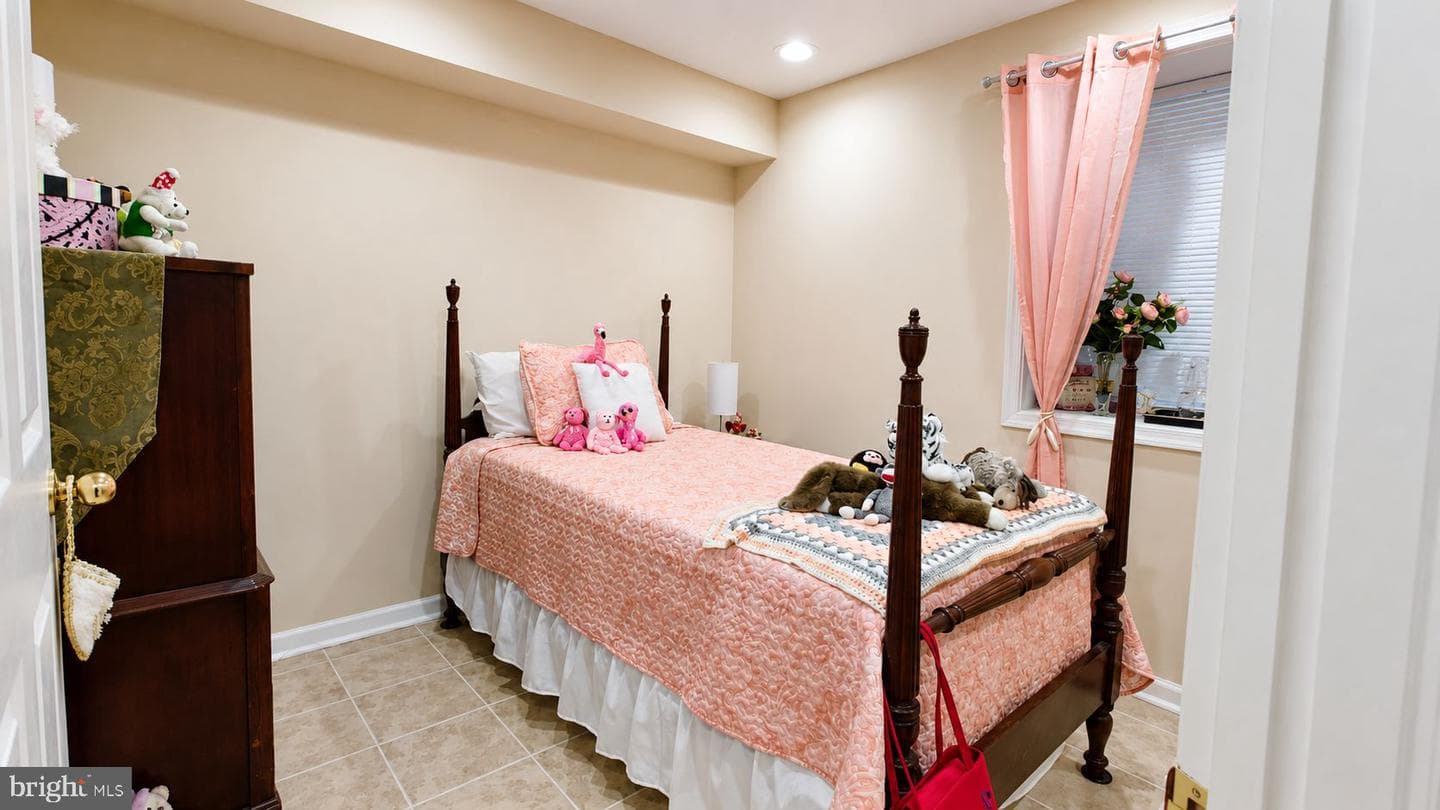 6655 Birchwood Place photo 73