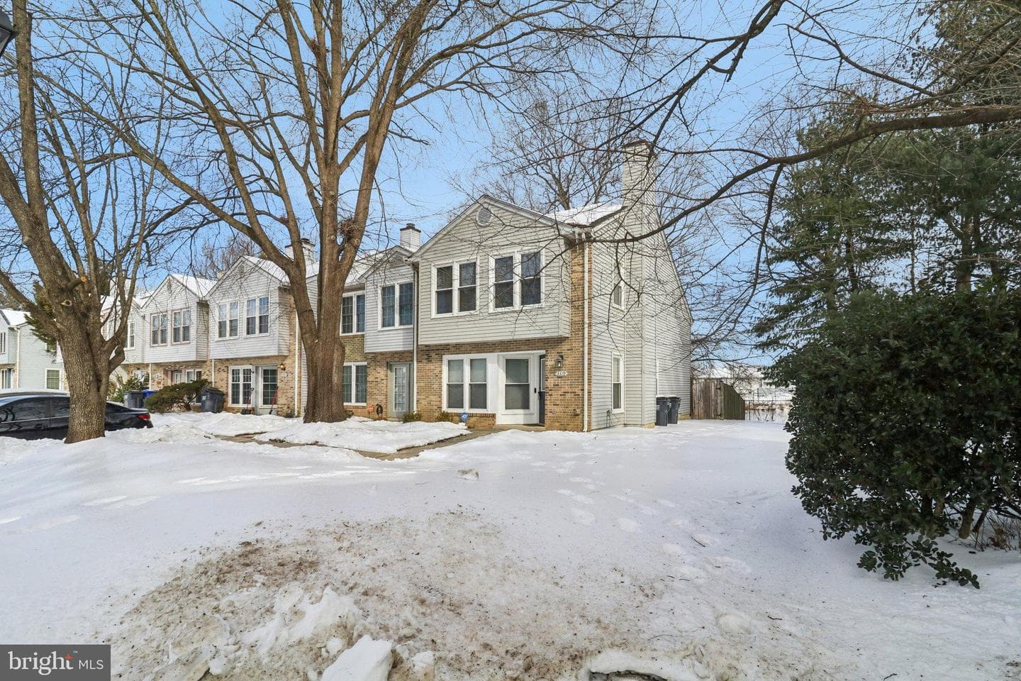 3319 Westdale Court photo 2