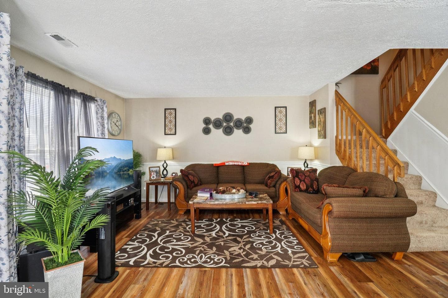 3319 Westdale Court photo 5
