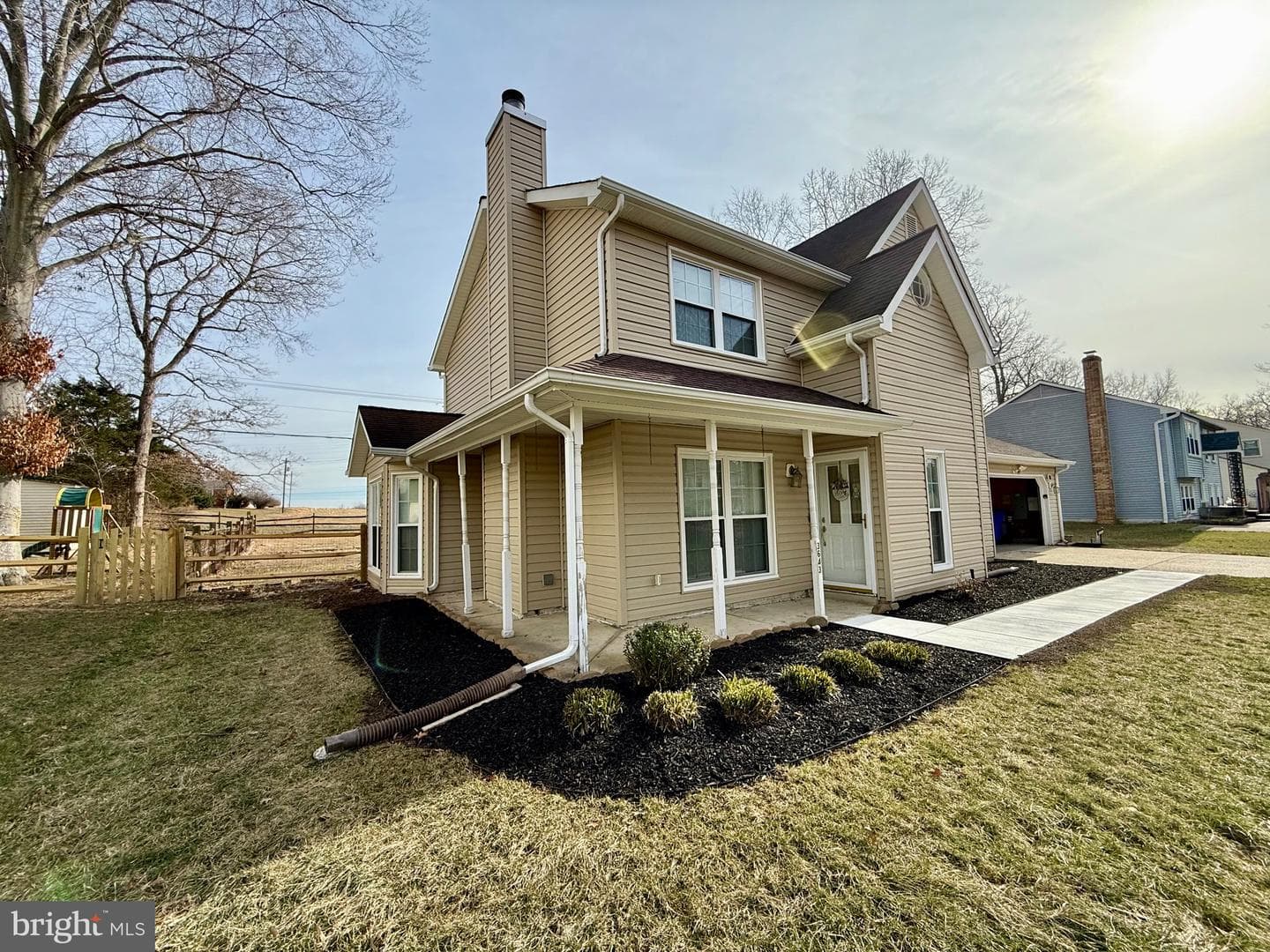 3643 Satinleaf Court photo 2