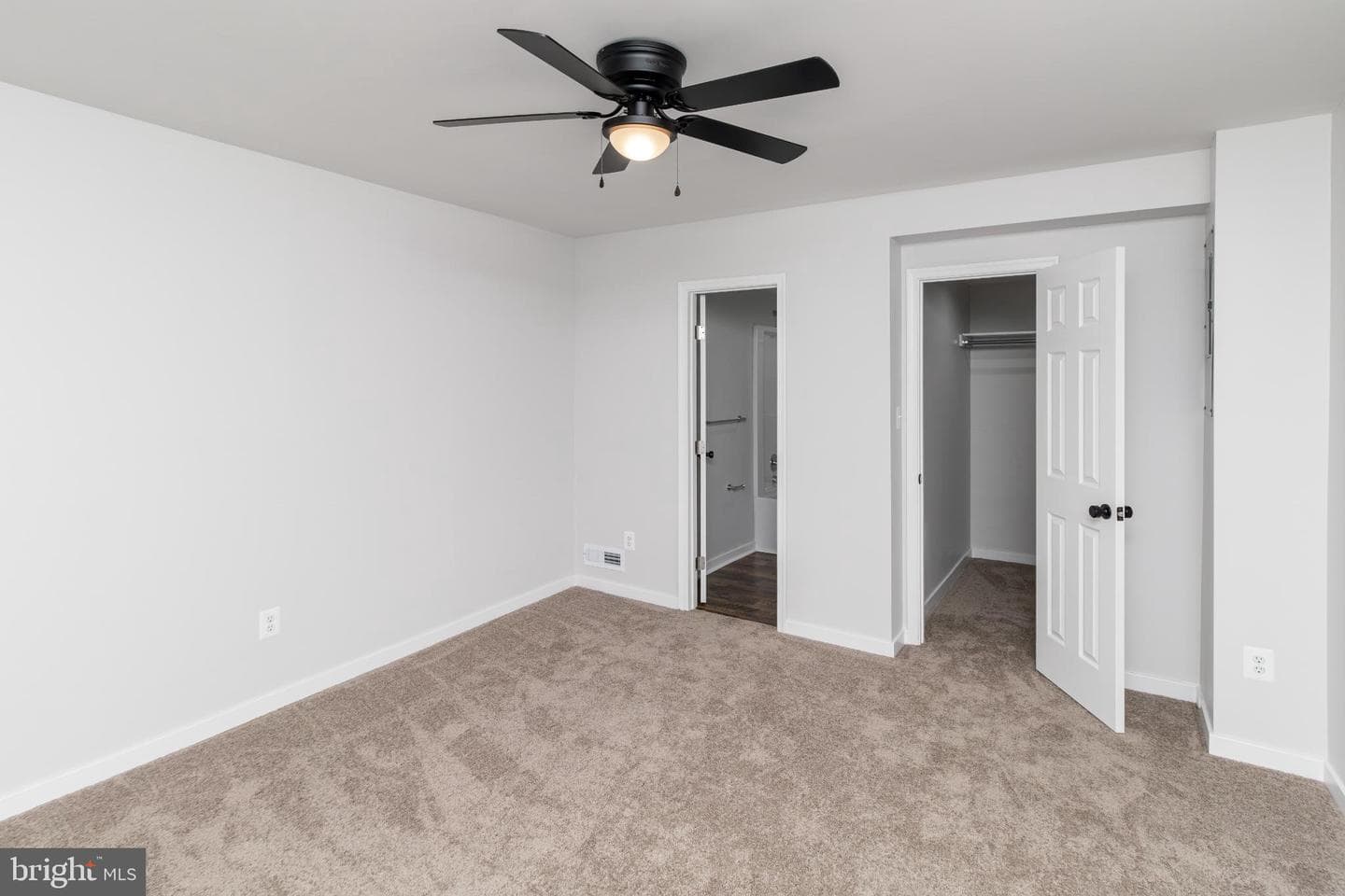 4410 Strauss Avenue photo 15