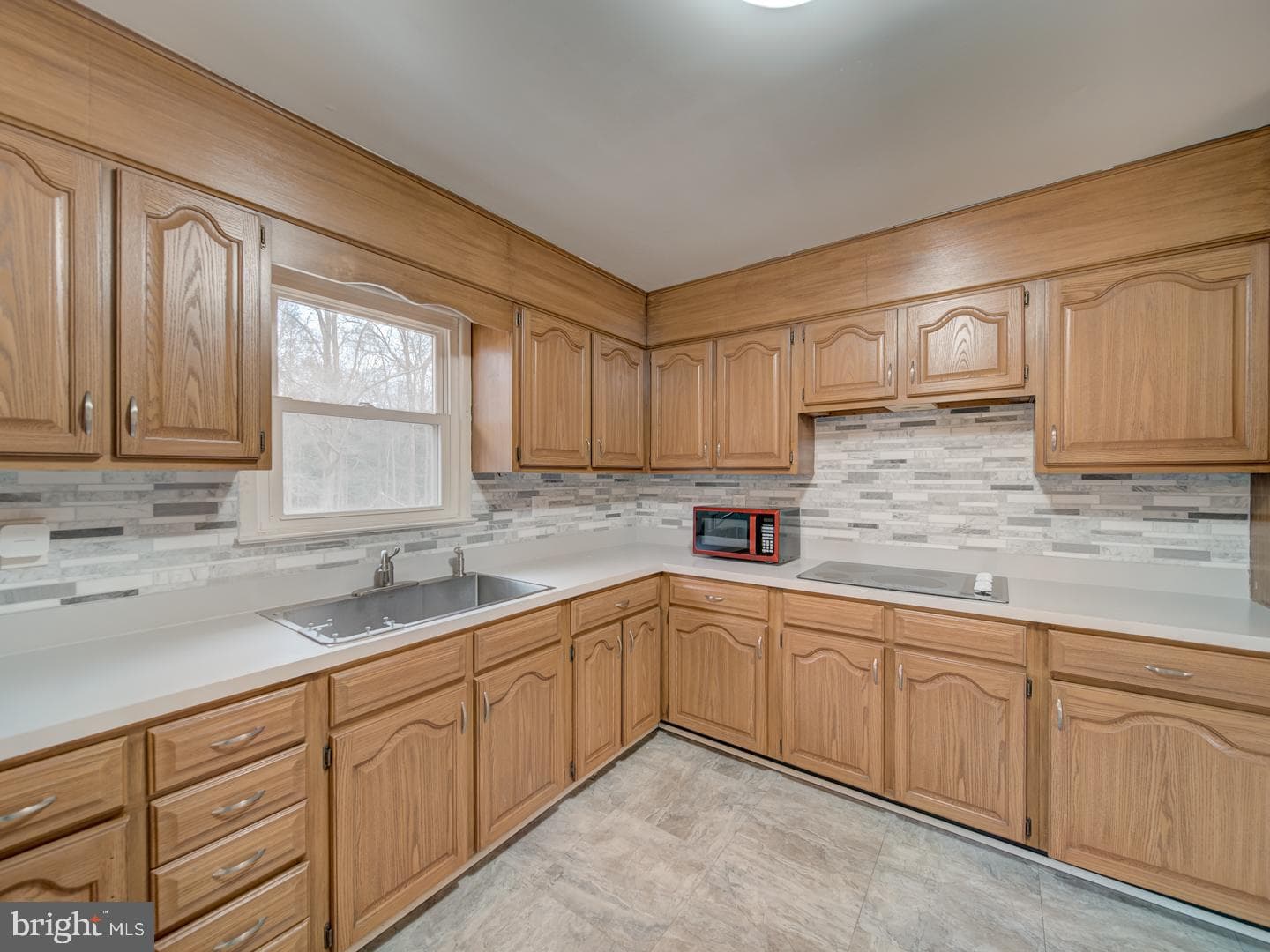 10524 Deacon Road photo 10