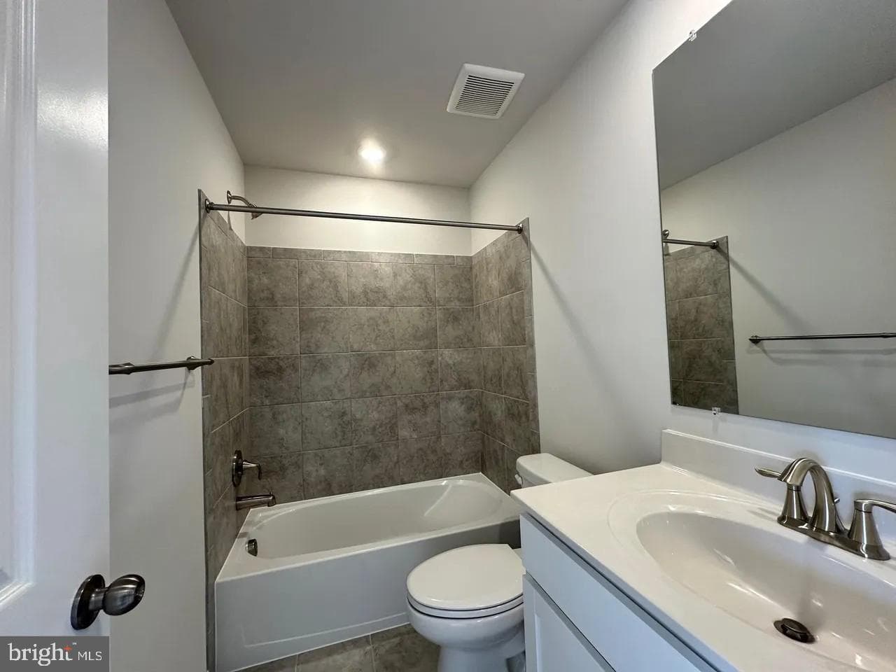10999 Barnard Place photo 14