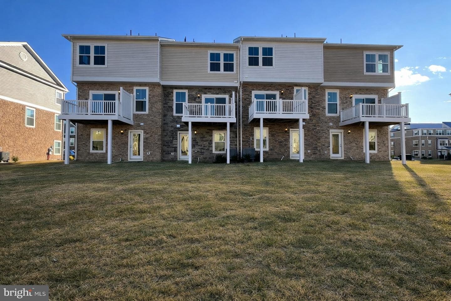 10999 Barnard Place photo 28