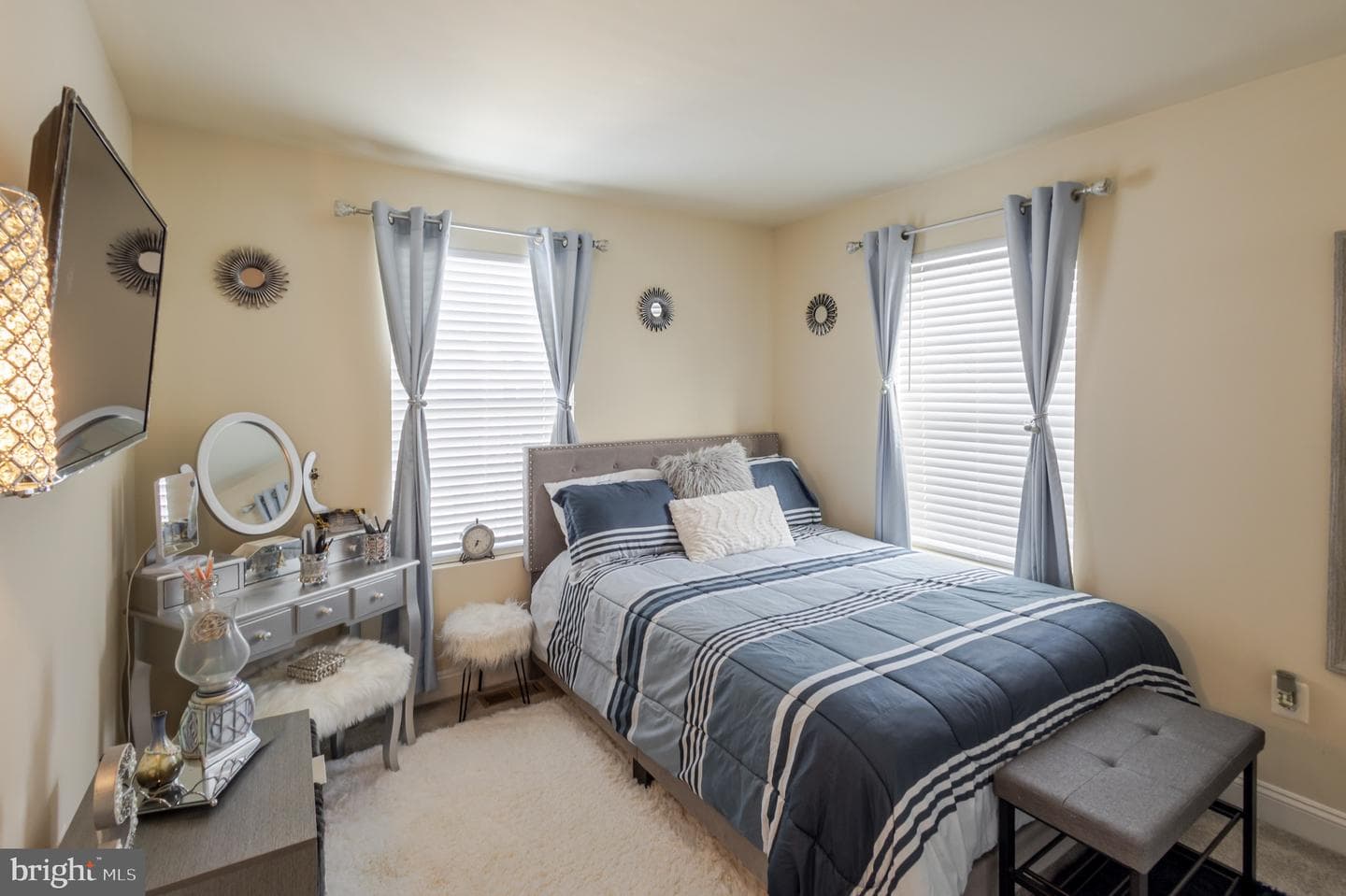 11391 Tolkien Avenue photo 21