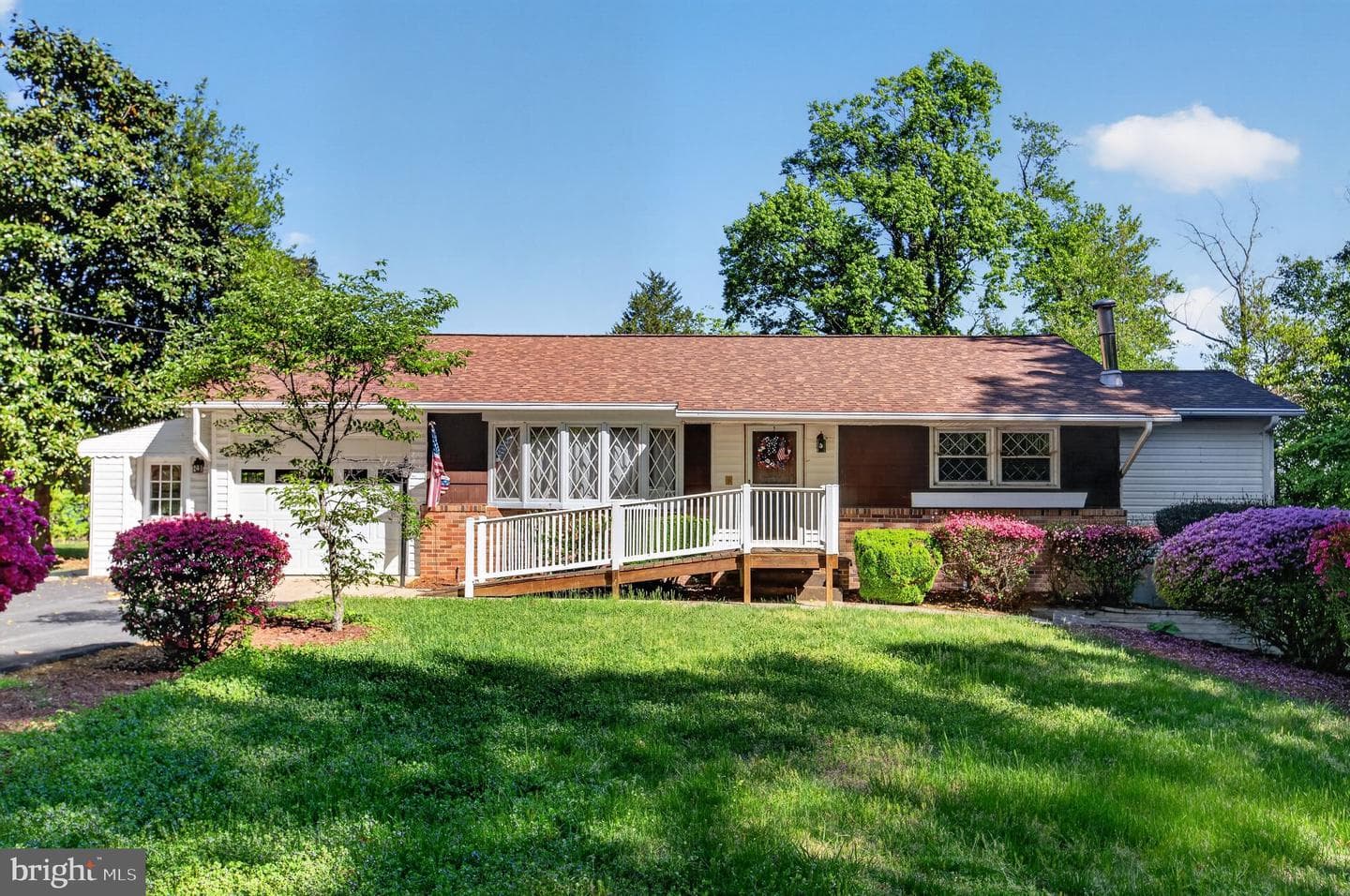 5480 Grinder Road photo 1