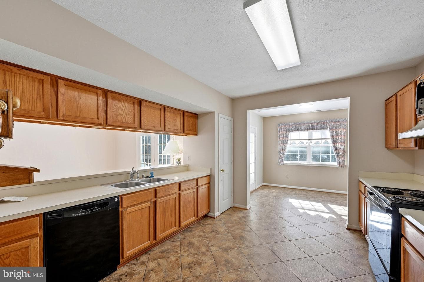 6343 Goral Court photo 5