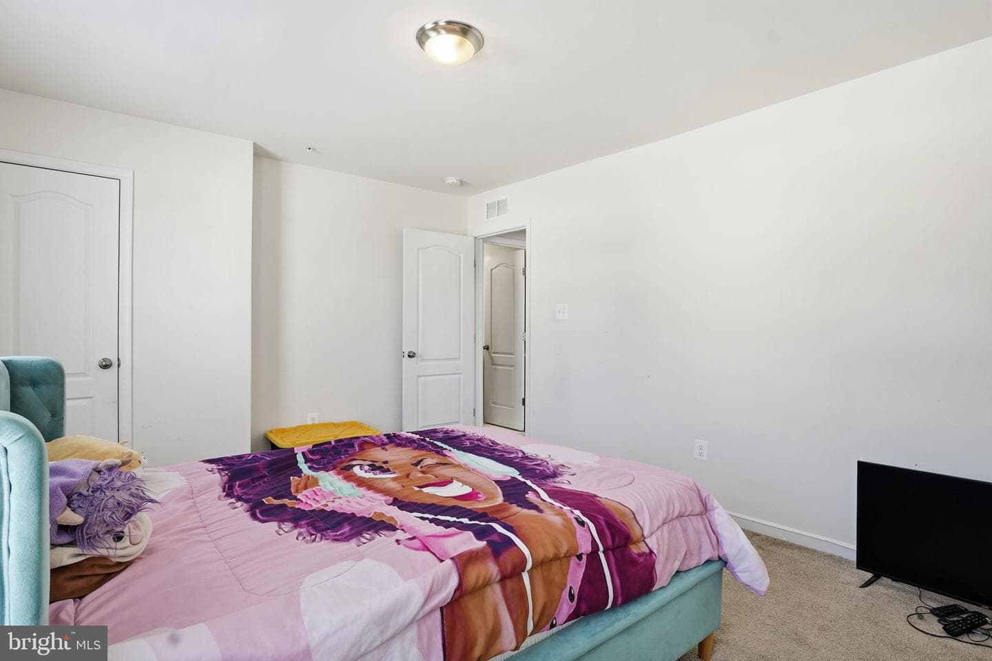 2907 Galahad Court photo 24