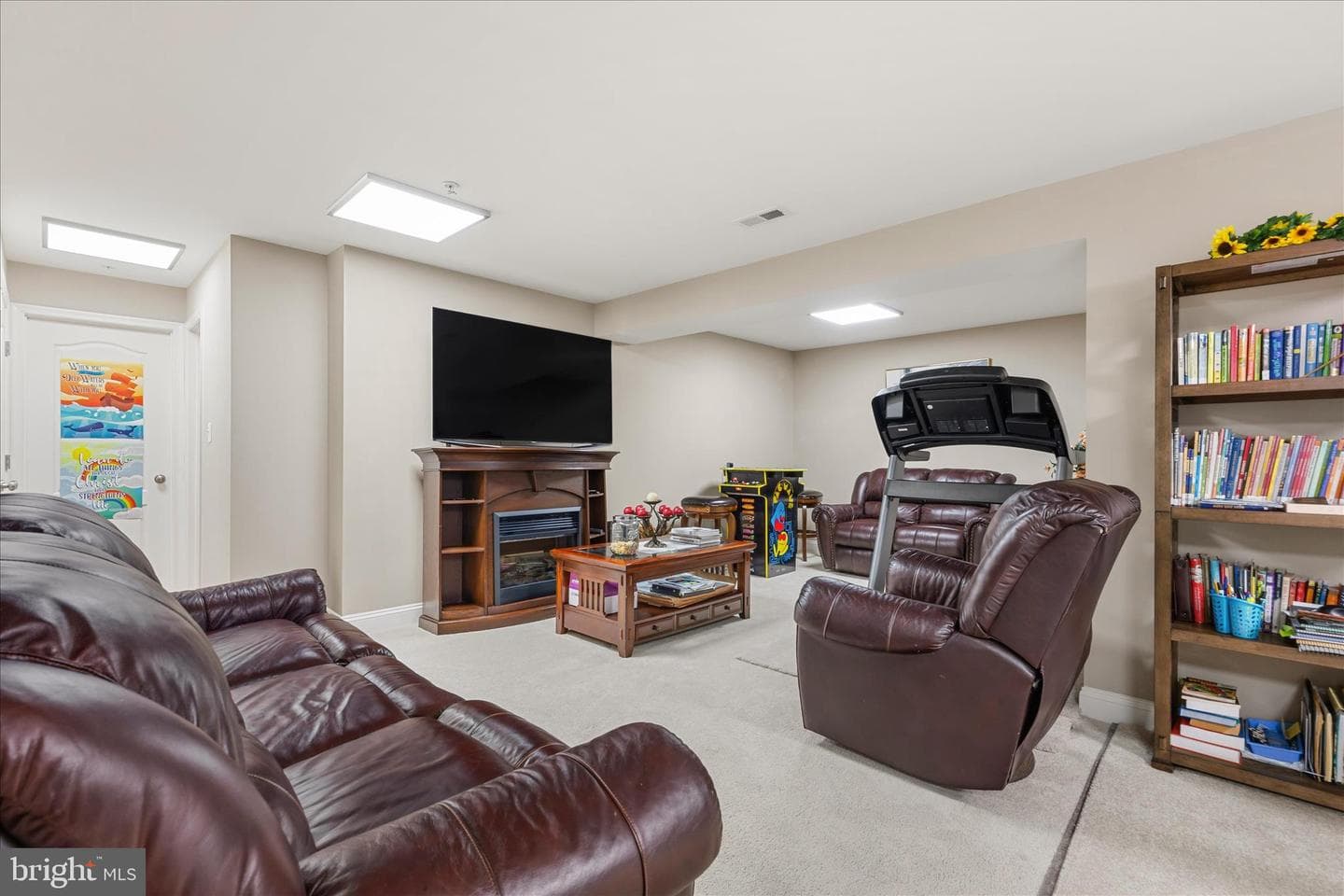 7534 Tottenham Drive photo 41