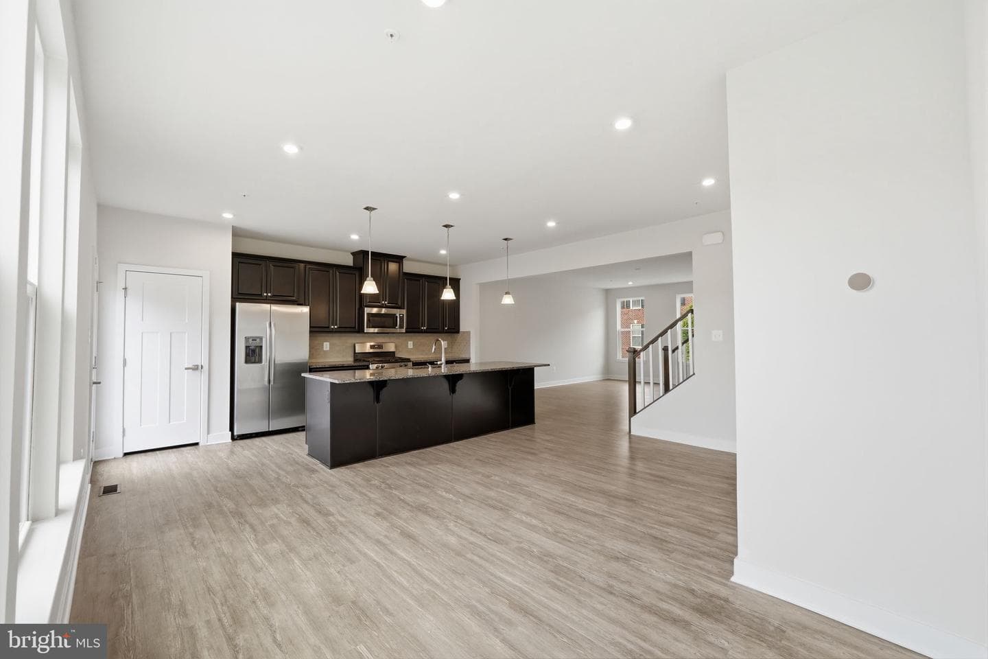 10929 Cavendish Aly Alley photo 13