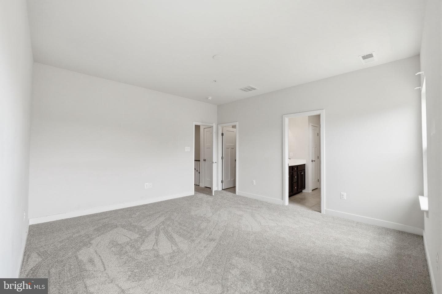 10929 Cavendish Aly Alley photo 20