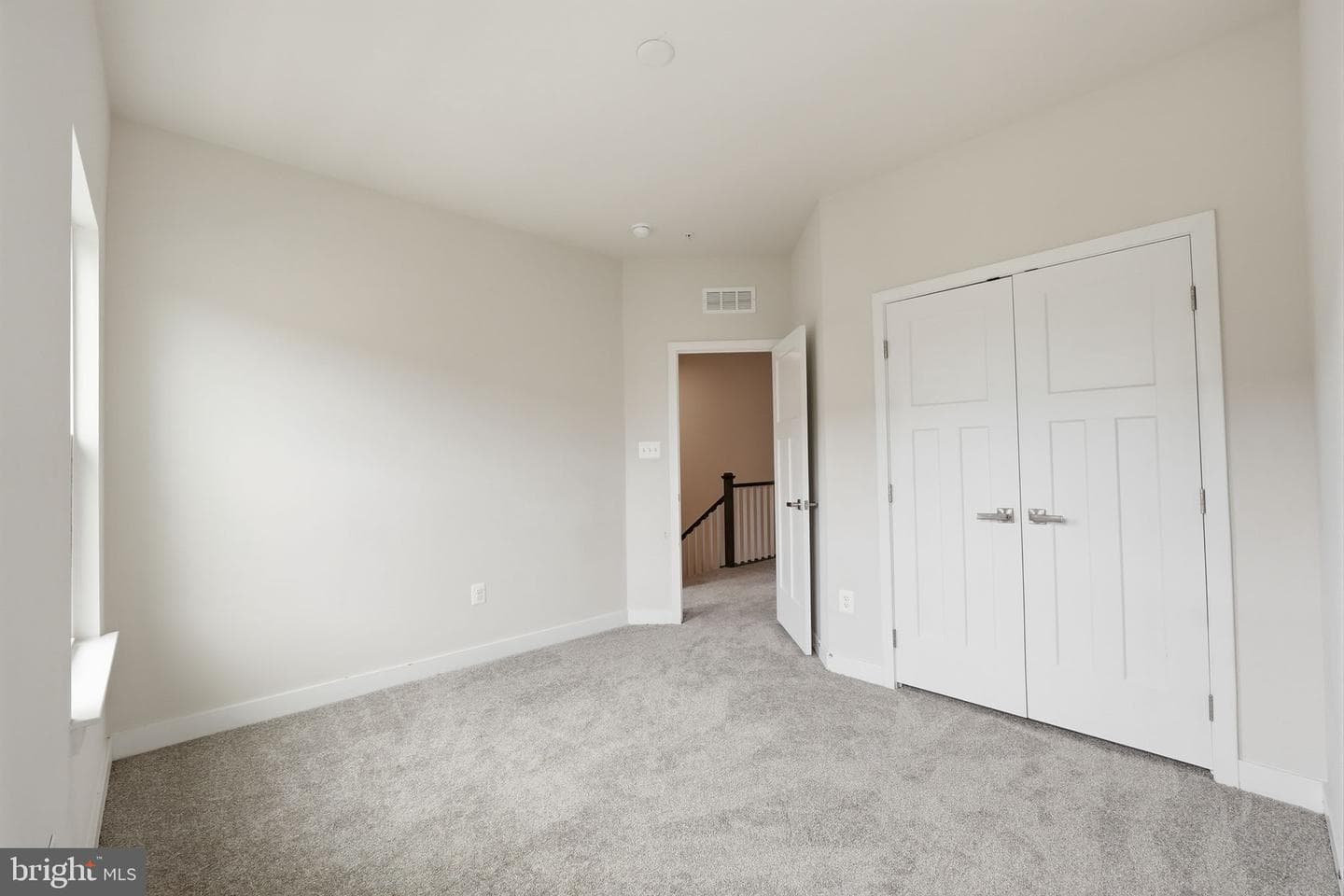 10929 Cavendish Aly Alley photo 25