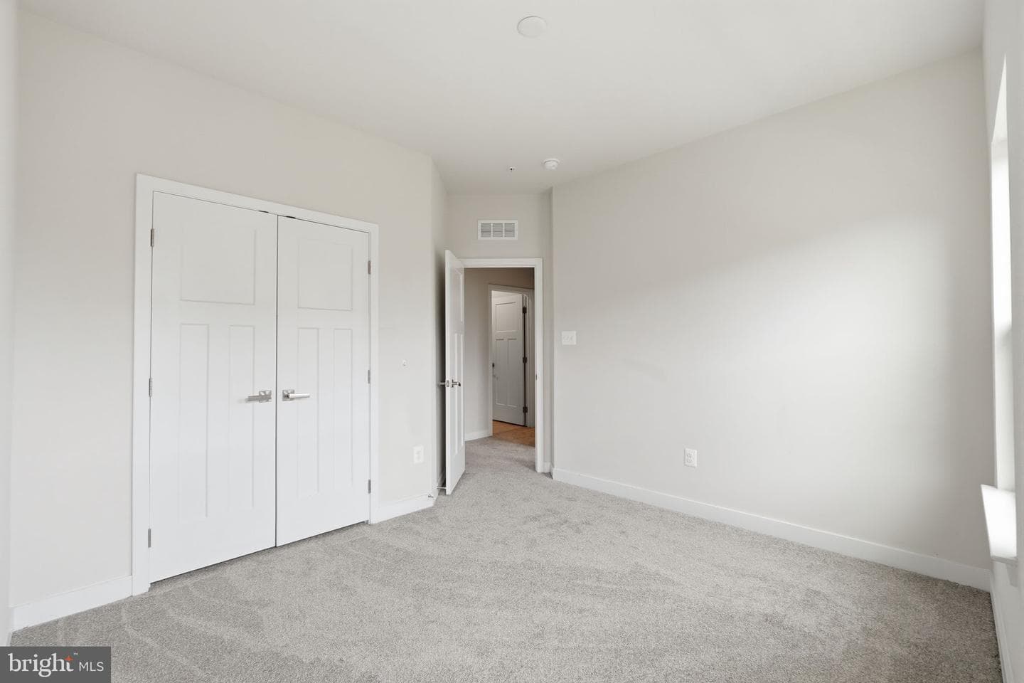 10929 Cavendish Aly Alley photo 27